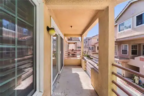 14021 Lemoli, Hawthorne, CA 90250 — photo 7