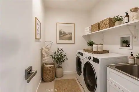 5226 Medina Road, Woodland Hills, CA 91364 — photo 19