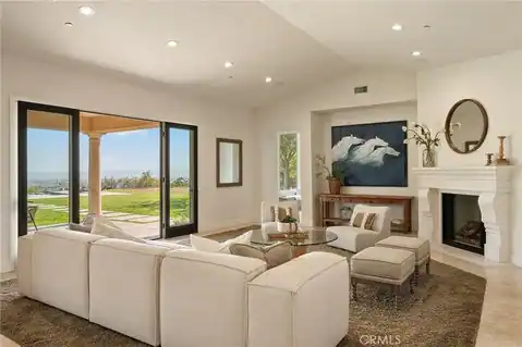 10727 W Stallion Ranch Road, Shadow Hills, CA 91040 — photo 7