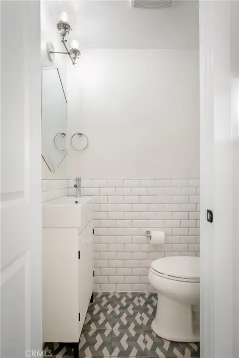 469 Oak, Laguna Beach, CA 92651 — photo 27