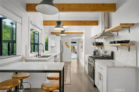 469 Oak, Laguna Beach, CA 92651 — photo 7