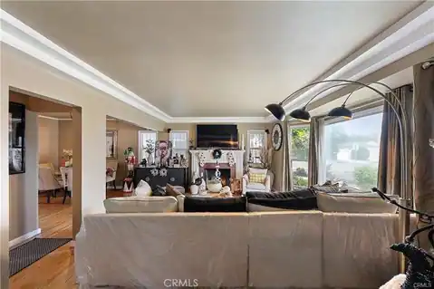 3907 Edgehill Drive, Leimert Park, CA 90008 — photo 4