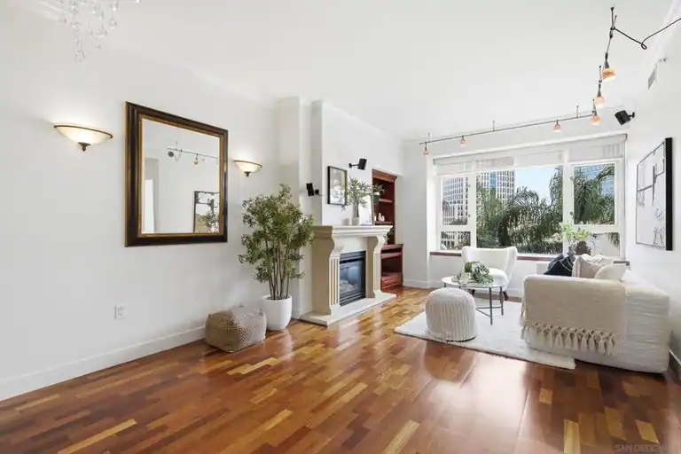 700 W Harbor Dr #608, San Diego, CA 92101