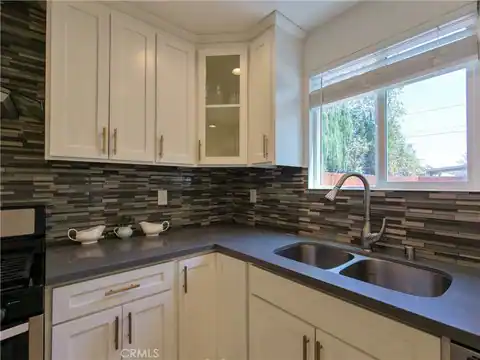 6928 Lubao Avenue, Winnetka, CA 91306 — photo 17