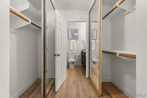 8332 Regents Rd #1L, San Diego, CA 92122 — photo 15
