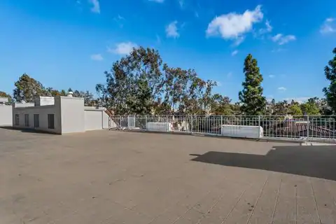 8332 Regents Rd #1L, San Diego, CA 92122 — photo 30