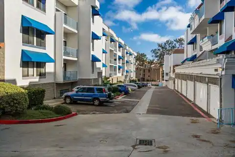 8332 Regents Rd #1L, San Diego, CA 92122 — photo 31