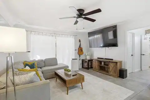 8022 Linda Vista Rd. #1M, San Diego, CA 92111 — photo 3