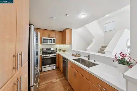 2803 Regatta Drive, Oakland, CA 94601 — photo 10