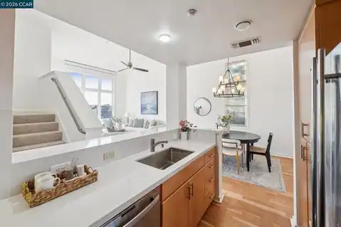 2803 Regatta Drive, Oakland, CA 94601 — photo 14