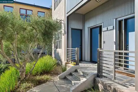 2803 Regatta Drive, Oakland, CA 94601 — photo 3