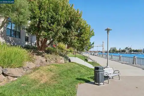 2803 Regatta Drive, Oakland, CA 94601 — photo 37