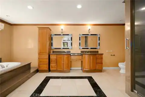 5220 Collier Place, Woodland Hills, CA 91356 — photo 16