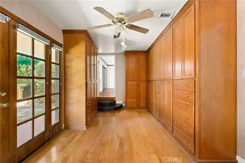 5220 Collier Place, Woodland Hills, CA 91356 — photo 18