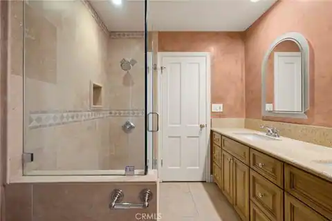 5220 Collier Place, Woodland Hills, CA 91356 — photo 20