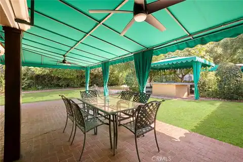 5220 Collier Place, Woodland Hills, CA 91356 — photo 29