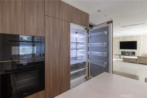 2125 Ashington Drive, Glendale, CA 91206 — photo 11
