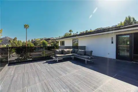 2125 Ashington Drive, Glendale, CA 91206 — photo 18