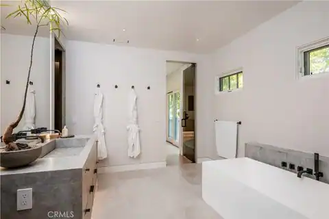 1 Stickley Drive, Laguna Beach, CA 92651 — photo 17