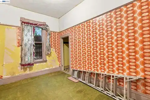 2525 E 29TH ST, Oakland, CA 94602 — photo 15
