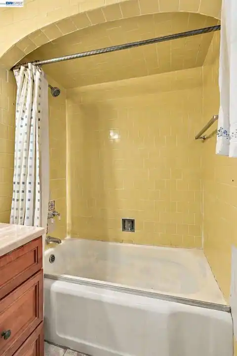 2525 E 29TH ST, Oakland, CA 94602 — photo 19