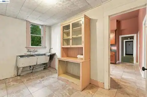 2525 E 29TH ST, Oakland, CA 94602 — photo 25
