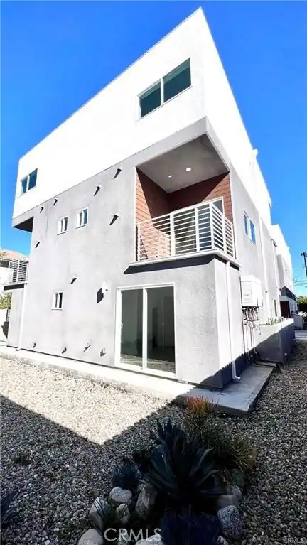 5635 Klump Avenue, North Hollywood, CA 91601 — photo 46