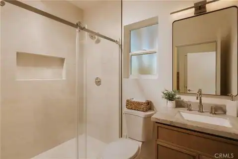 8202 Oso, Winnetka, CA 91306 — photo 12