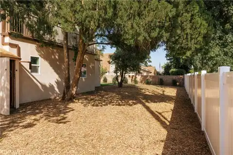 8202 Oso, Winnetka, CA 91306 — photo 17
