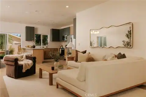 8202 Oso, Winnetka, CA 91306 — photo 5