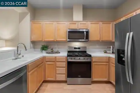 10780 Ruthven Ln, Dublin, CA 94568 — photo 14