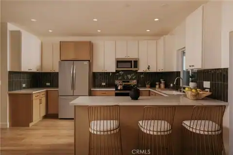 8204 Oso, Winnetka, CA 91306 — photo 3