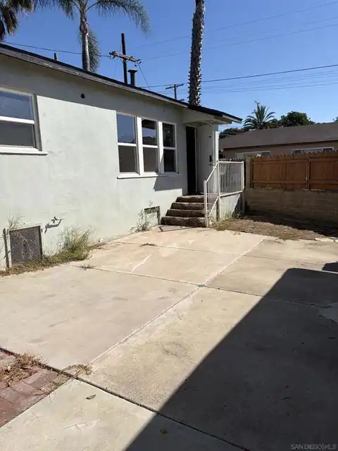 7105 Central Ave, Lemon Grove, CA 91945 — photo 2