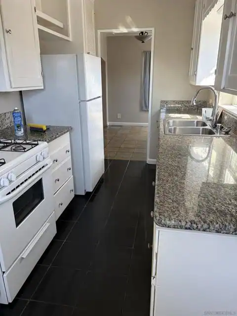 7105 Central Ave, Lemon Grove, CA 91945 — photo 3
