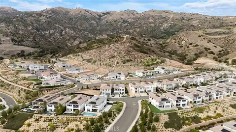 20601 W Overlook Court, Porter Ranch, CA 91326 — photo 34