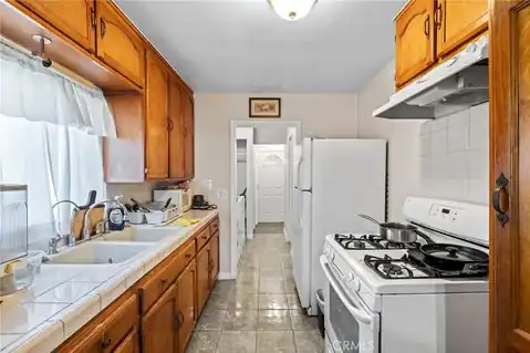 6526 San Miguel, Paramount, CA 90723 — photo 25
