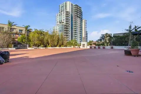 702 Ash St #704, San Diego, CA 92101 — photo 27