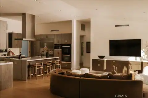 11480 Amanda Drive, Studio City, CA 91604 — photo 11