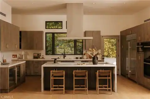 11480 Amanda Drive, Studio City, CA 91604 — photo 12