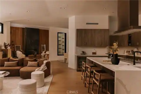 11480 Amanda Drive, Studio City, CA 91604 — photo 14
