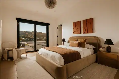 11480 Amanda Drive, Studio City, CA 91604 — photo 19
