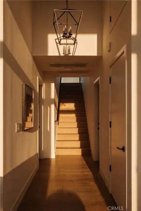 11480 Amanda Drive, Studio City, CA 91604 — photo 32