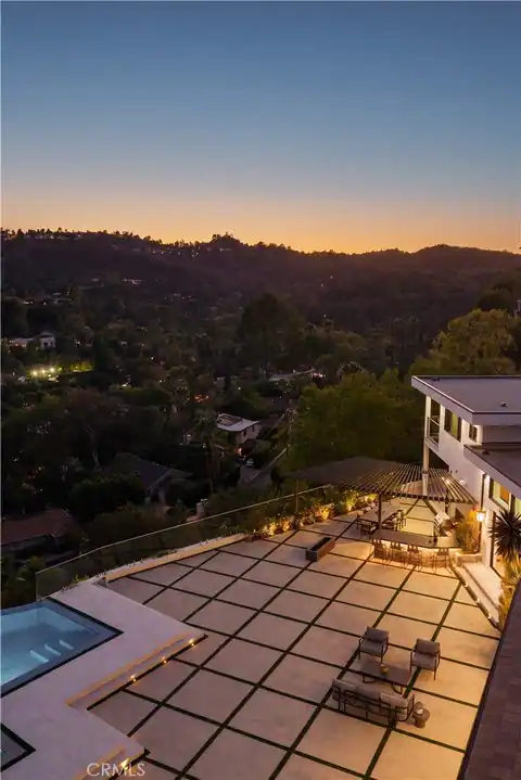 11480 Amanda Drive, Studio City, CA 91604 — photo 42