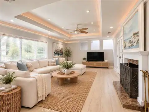 2335 Irvine Ave, Newport Beach, CA 92660 — photo 2