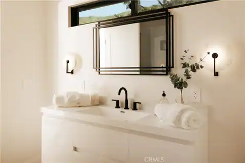 4072 Alonzo Avenue, Encino, CA 91316 — photo 24