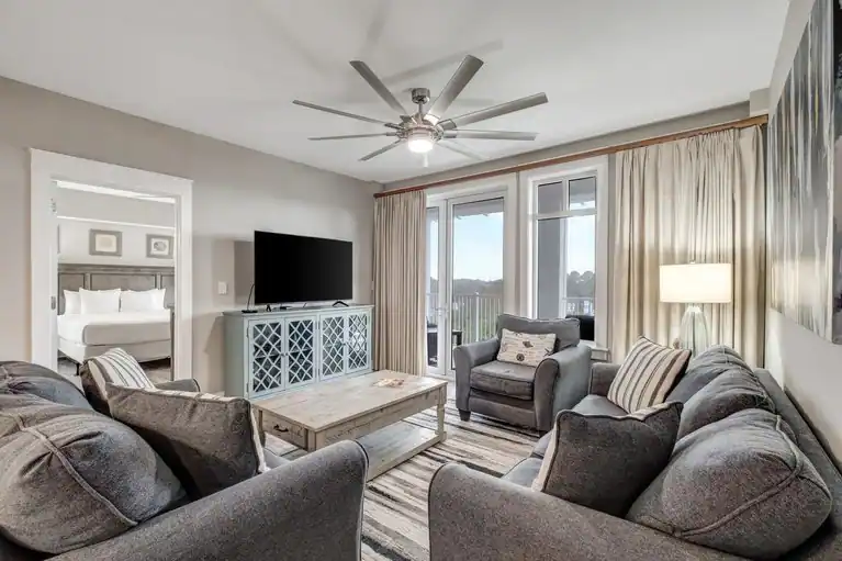 9100 Baytowne Wharf Blvd #558, Miramar Beach, FL 32550