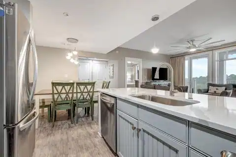 9100 Baytowne Wharf Blvd #558, Miramar Beach, FL 32550 — photo 12