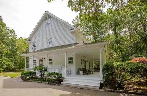 283 Wainscott Harbor Road, Sagaponack, NY 11962 — photo 2