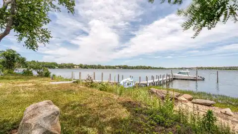 82 Harbor Drive, Sag Harbor, NY 11963 — photo 5