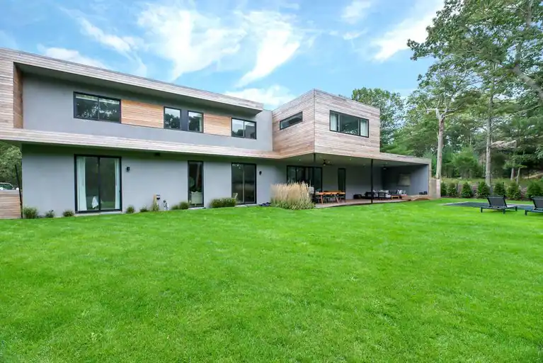 5 Quadrant Hill Rd, East Hampton, NY 11937